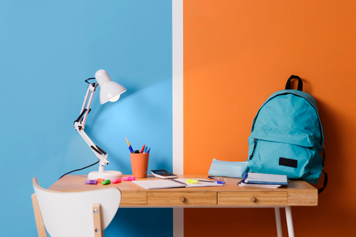 fourniture scolaires image de freepik